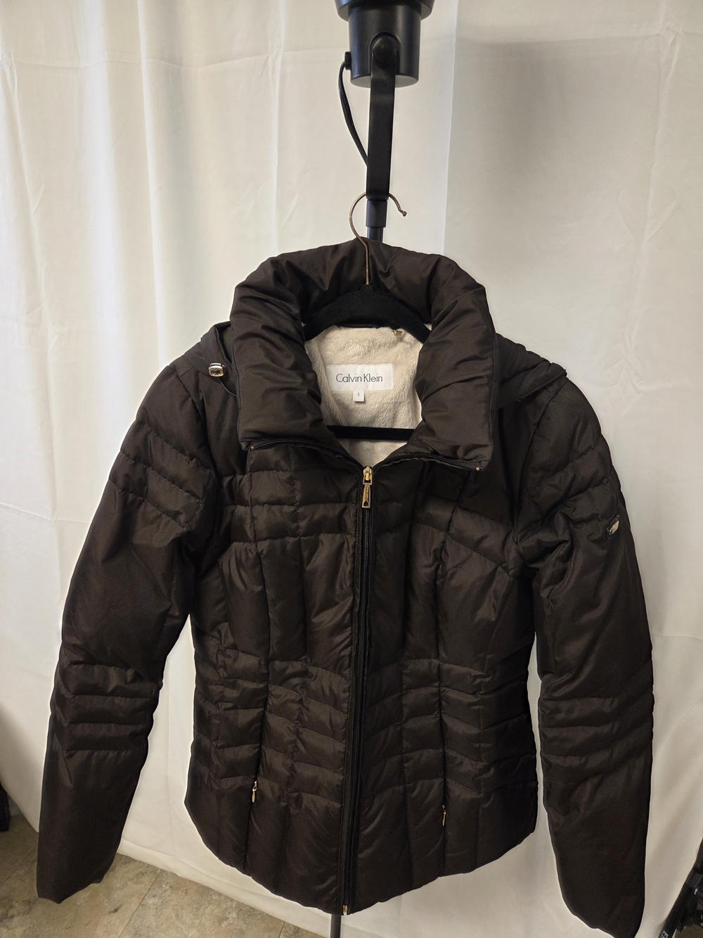 Calvin Klein Women's Black Quilted Puffer Jacket